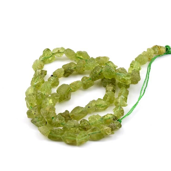 Raw peridot nugget beads 4-12mm - Hole: 0.6mm (1 strand - 39cm)