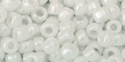 cc121 - Toho beads 6/0 opaque lustered white (10g)