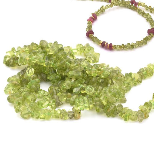 Peridot Rounded Chips Beads 6-10mm - hole: 0,6mm (22gr- 39cm)