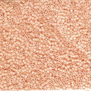 Buy DB1512 -11/0 opaque MATTE light peach- 1,6mm - Hole : 0,8mm (5gr)