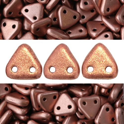 2 holes CzechMates triangle Matte Metallic Copper 6mm (10g)