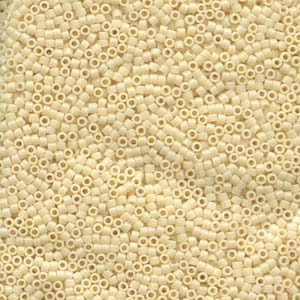 Buy DB732 -11/0 delica bead opaque CREAM- 1,6mm - Hole : 0,8mm (5gr)