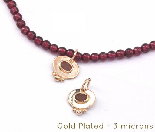 Pendent link, gold plated 3micron - tiny oval charm with garnet gemstone - 10x0,7mm (1)