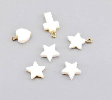Bead natural white shell star 9x9mm, hole 0.8mm (5)