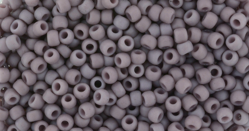 cc2608F - Toho beads 11/0 semi glazed Lavender (10g)