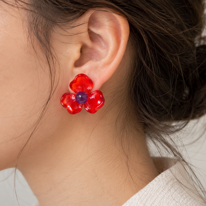 Boucles d’oreilles fait main : fleurs en résine et pierres naturelles