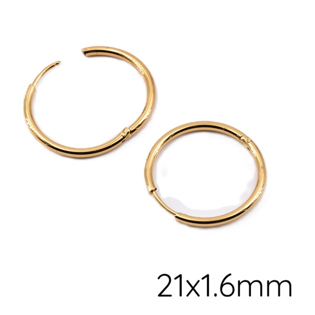 Huggie hoop earring - Golden steel - 21x1.6mm - id: 18mm (2)