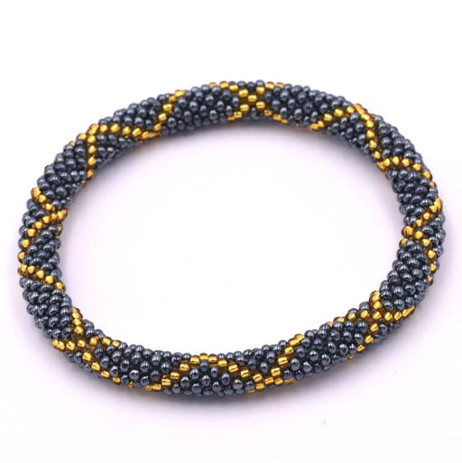 Nepalese crocheted bangle bracelet light topaz and montana 65mm (1)