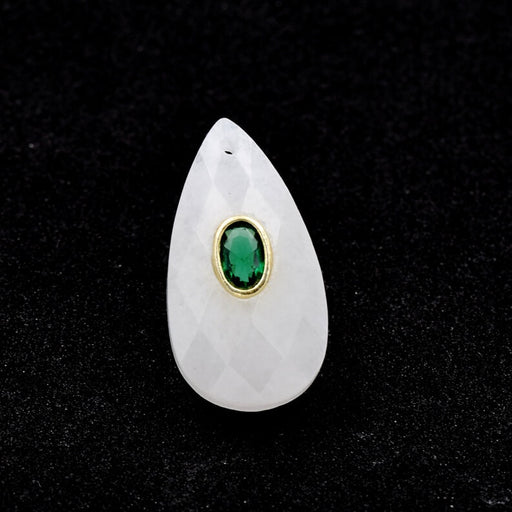 Faceted quartz crystal drop pendant with zircon 25x14mm (1)