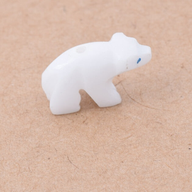 White resin bead little bear 16x10mm - Hole: 1mm (1)