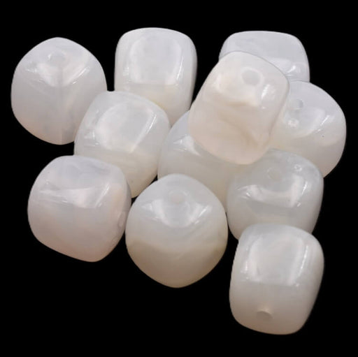 Round cube resin bead white beige - 17x16mm - Hole: 2mm (12)
