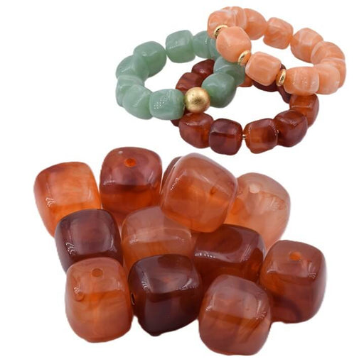 Rounded cube bead - carnelian red resin - 17x16mm - Hole: 2mm (12)