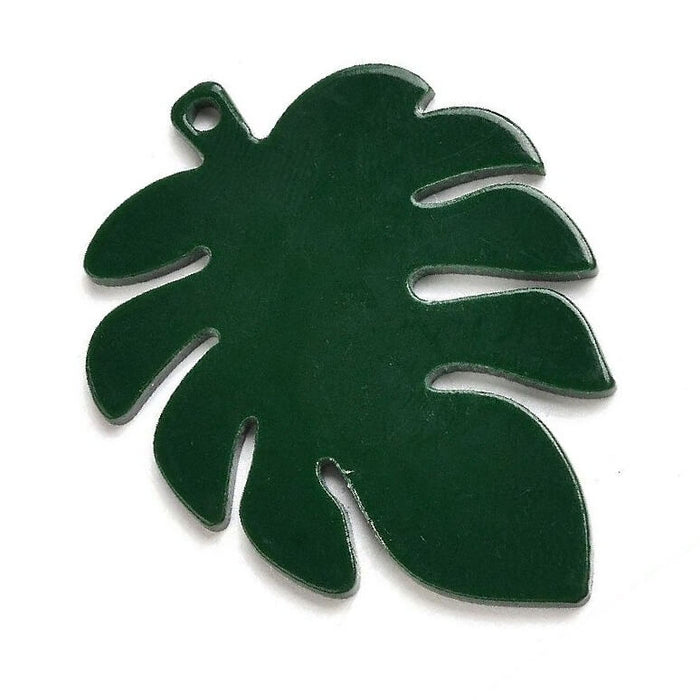 Monstera leaf pendant in dark green resin - 40mm (1)