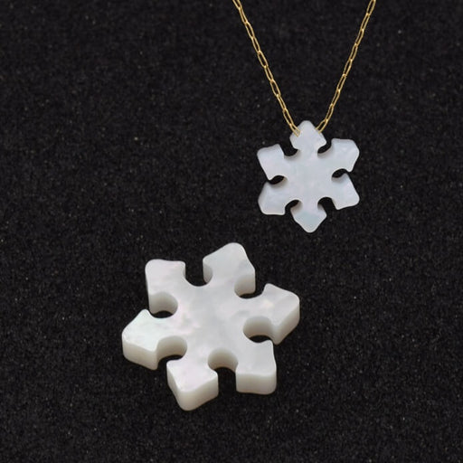 Snowflake pendant - shell 10mm - Hole: 0.5mm (1)