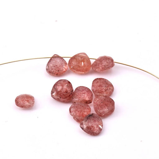 Faceted Strawberry Quartz Teardrop Pendant - 6-6.5x6mm - Hole: 0.3mm (10)