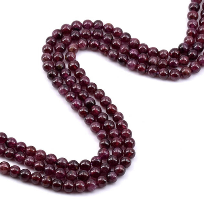 Round Garnet Beads 4mm - Hole: 0.8mm (1 strand, 38cm)