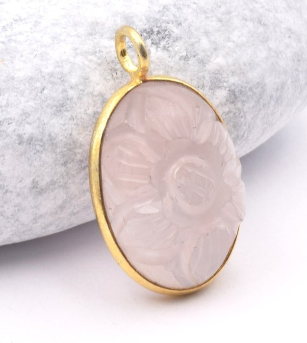 Oval Pendant Flower Carved Rose Quartz - 925 gold plated 17x13mm (1)