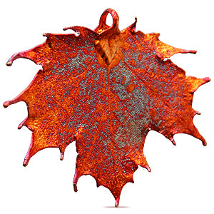 Real sugar maple leaf pendant irridescent copper 50mm (1)