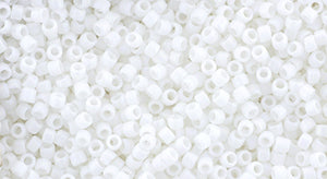 cc761 - Toho beads 15/0 matt colour opaque white (5g)