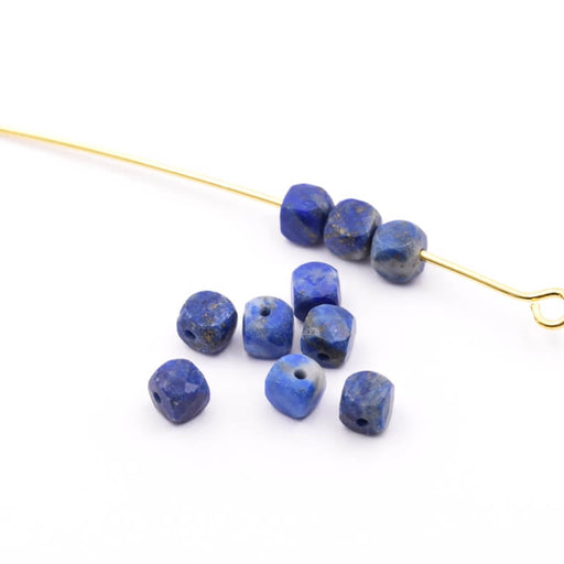 Cube facetted beads Lapis Lazuli Natural 4mm hole: 0.7mm (10)
