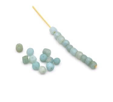 Heishi rondelle facetted beads Amazonite around 4mm Hole:0.7mm (20)
