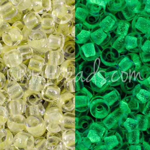cc2721 - Toho beads 11/0 Glow in the dark yellow/bright green (10g)