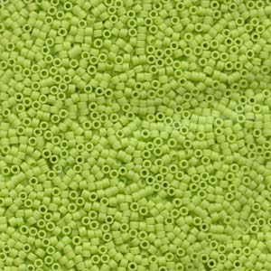 Buy DB763 -11/0 delica bead opaque MATTE CHARTREUSE- 1,6mm - Hole : 0,8mm (5gr)