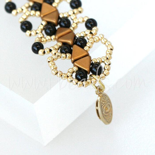 DIY Golden night bracelet