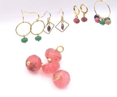 Charms Natural Jade STRAWBERRY colour beads 8mm + ring gold plated ( 2 beads)