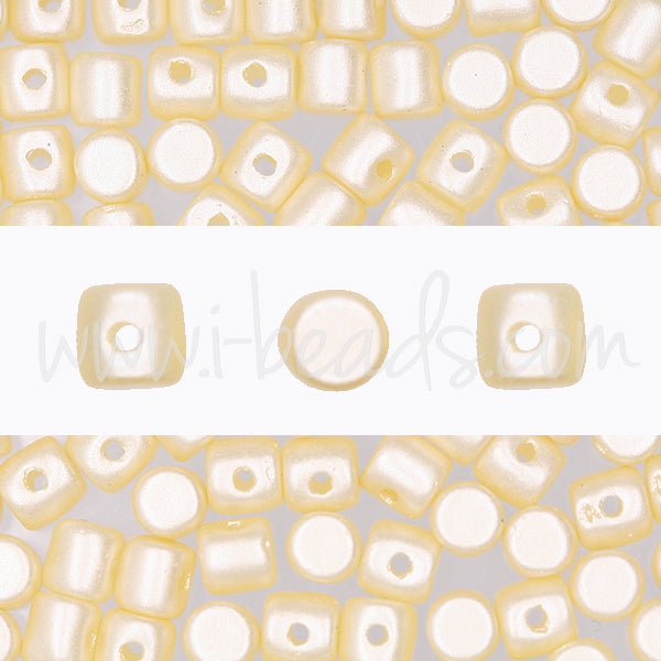 Minos by Puca 2.5x3mm pastel cream (5g)